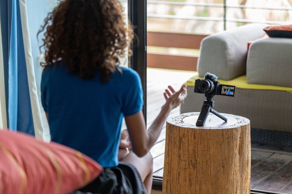 Sony ZV-E10 II прекрасно подходит для создания IRL видео