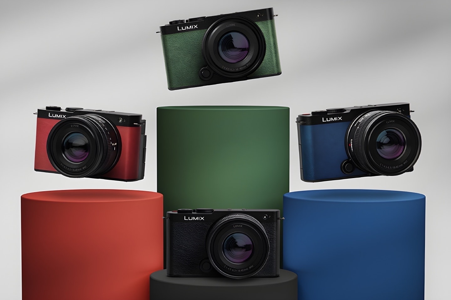 Новая камера Lumix S9