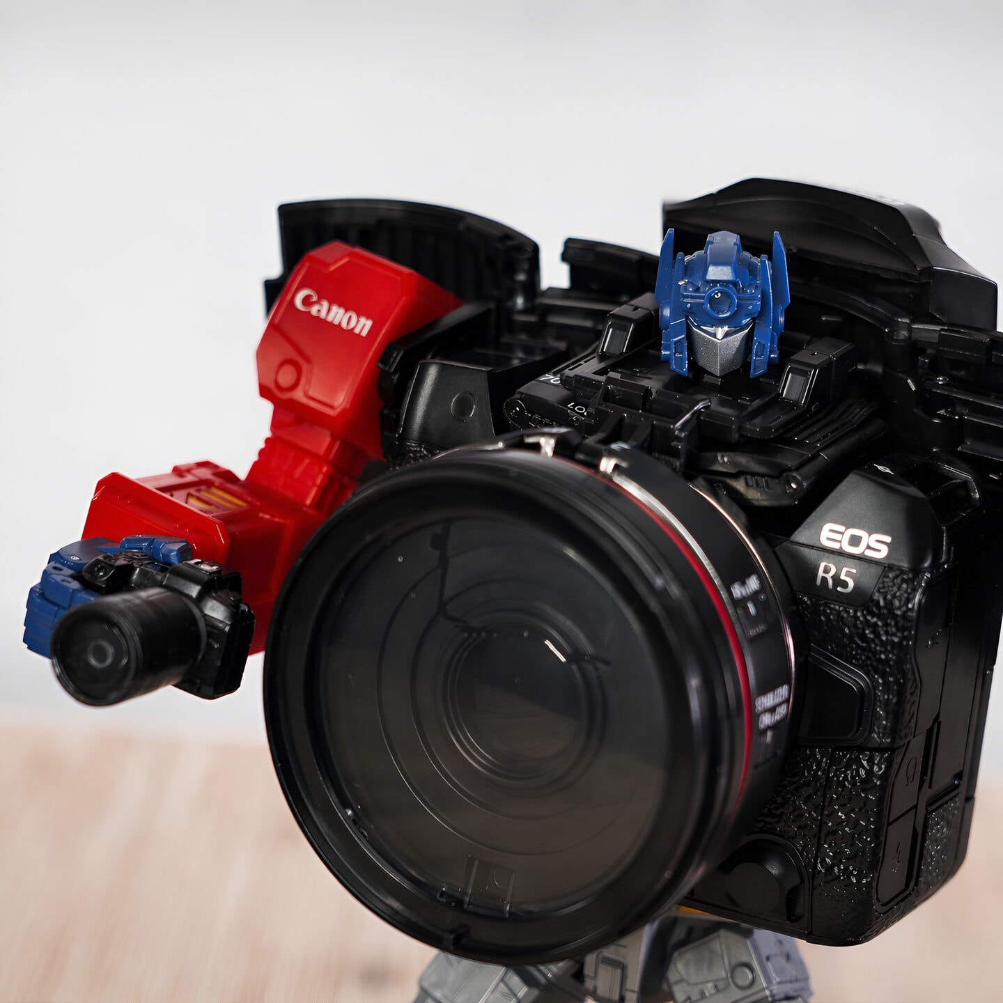Canon R5 Nemesis Prime