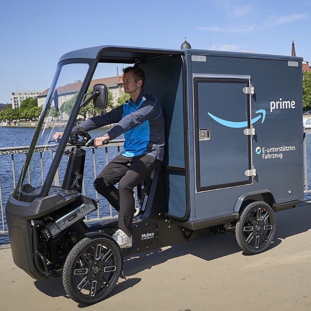 Amazon электровелик-грузовик