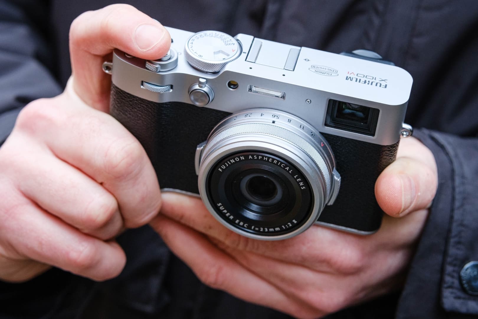 Fujifilm X-M5 очень компактный фотоаппарат
